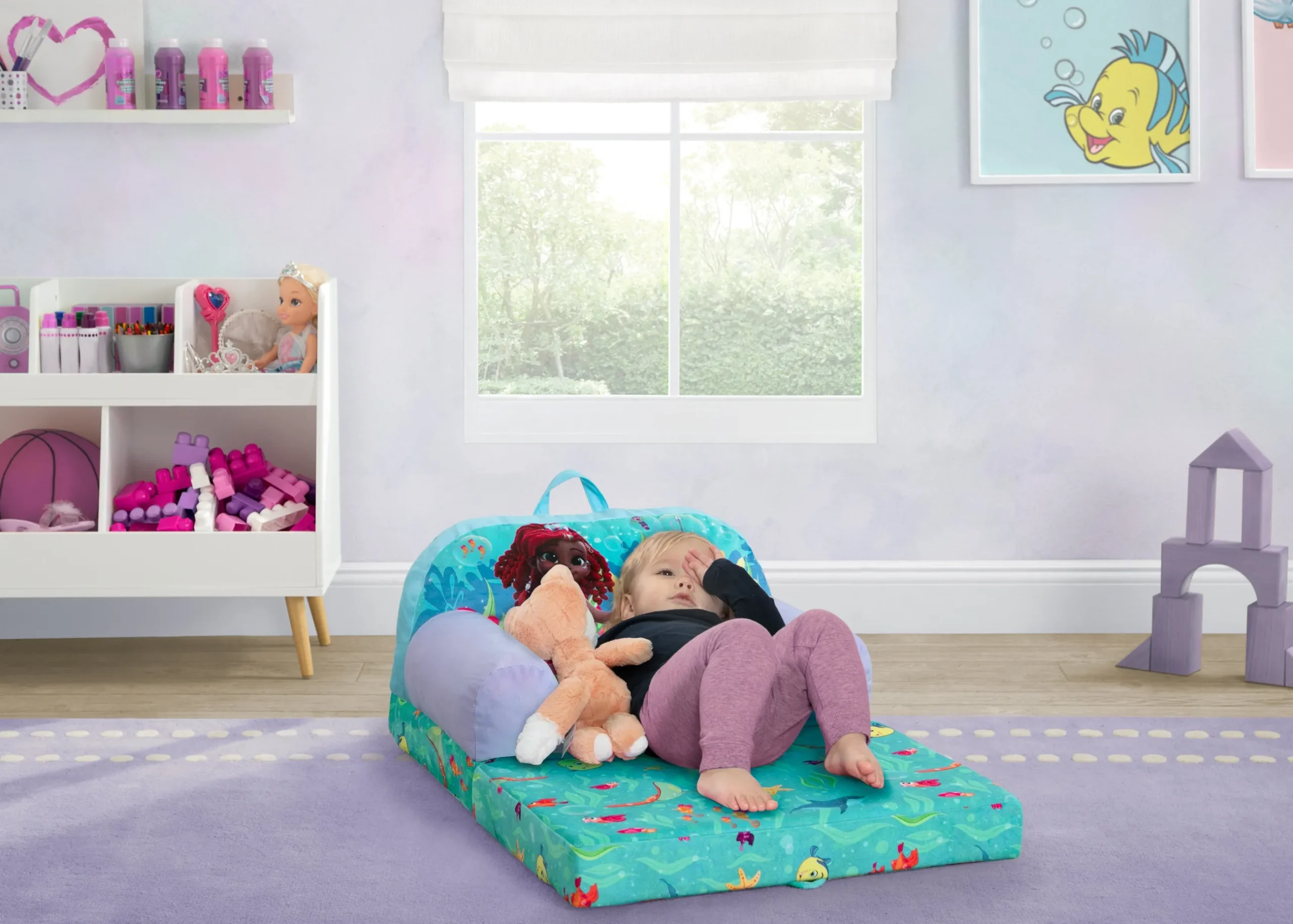 Kids’ Chairs*Delta Children Ariel Cozee Buddy Flip-Out Chair