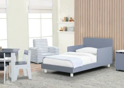 Toddler Beds*GapKids by Delta Children GapKids Toddler Bed