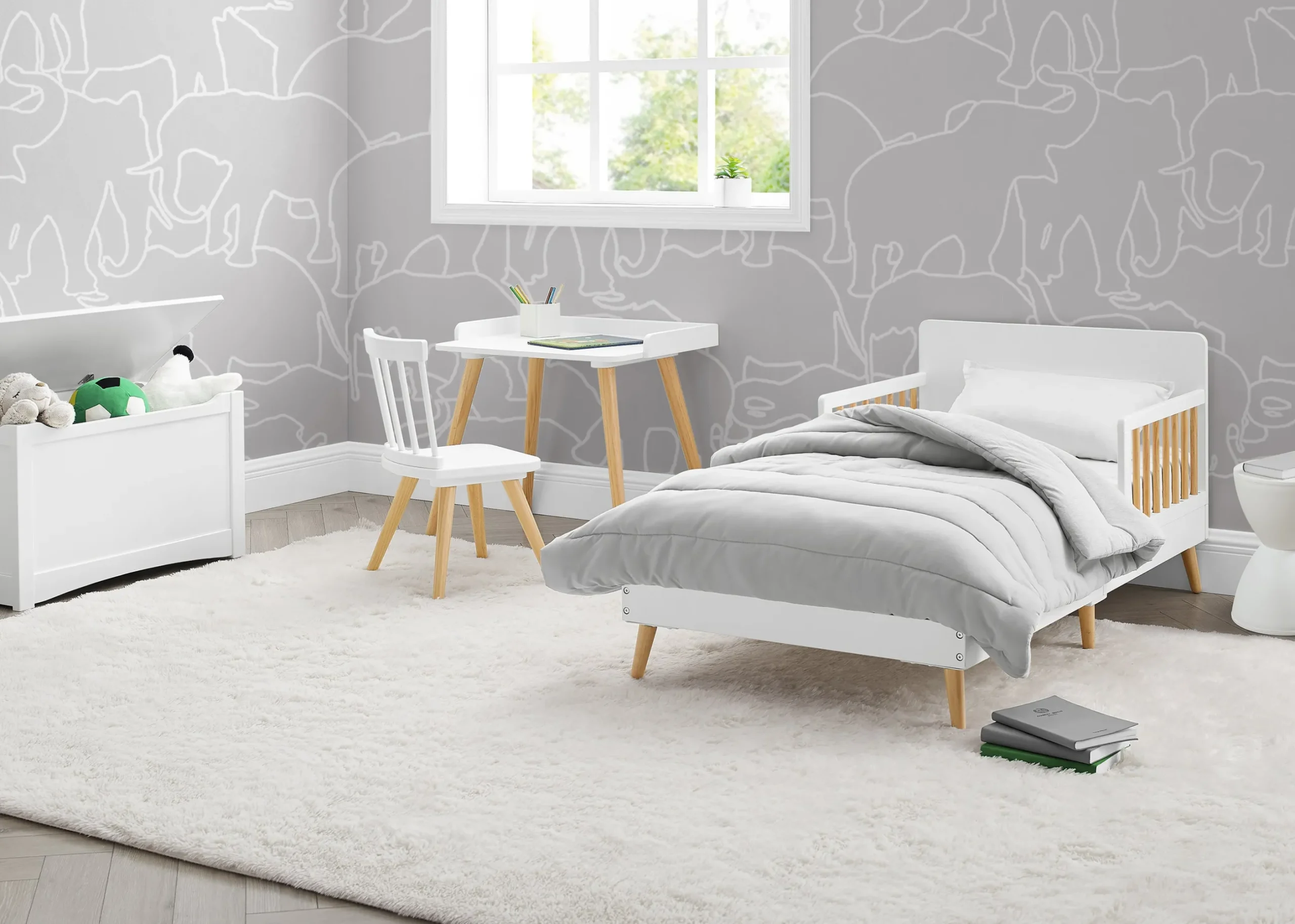 Toddler Beds*Delta Children Logan Wood Toddler Bed