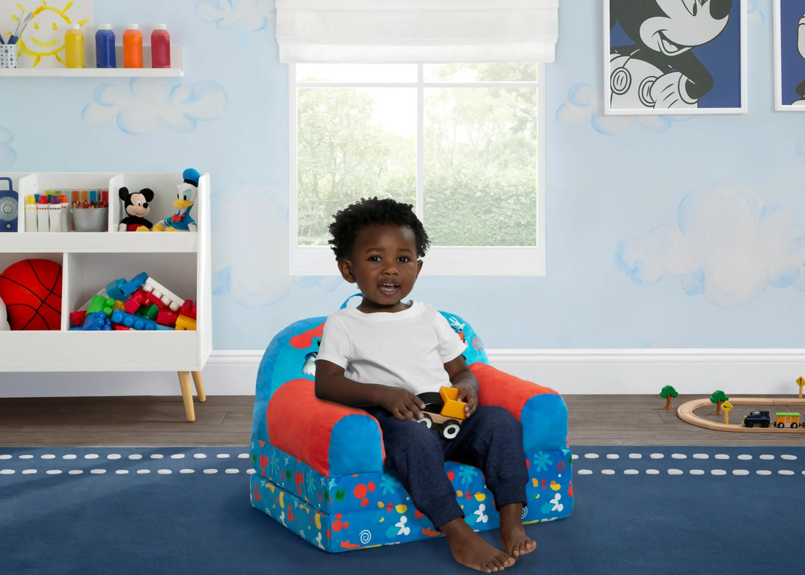 Kids’ Chairs*Delta Children Mickey Mouse Cozee Buddy Flip-Out Chair