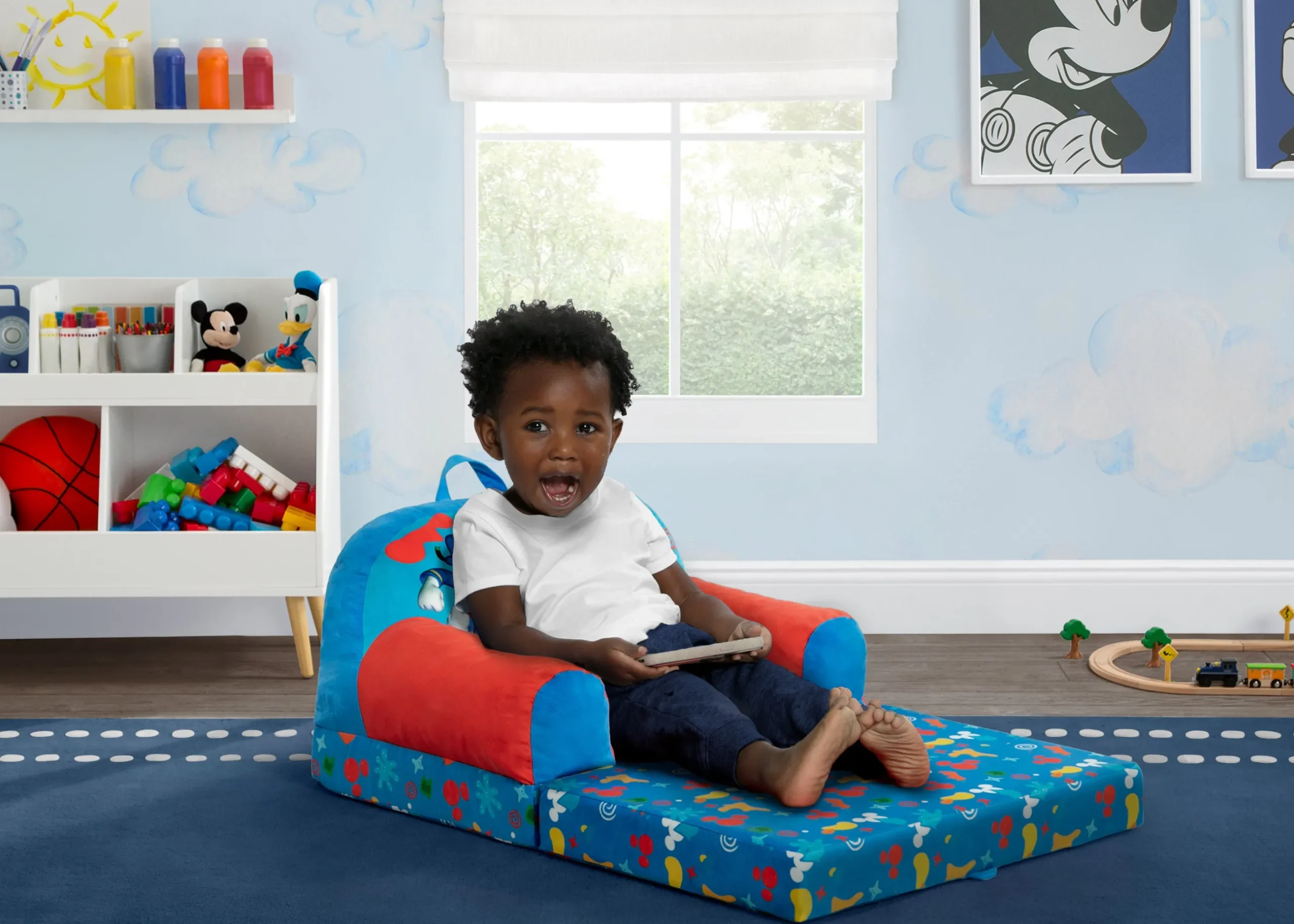 Kids’ Chairs*Delta Children Mickey Mouse Cozee Buddy Flip-Out Chair