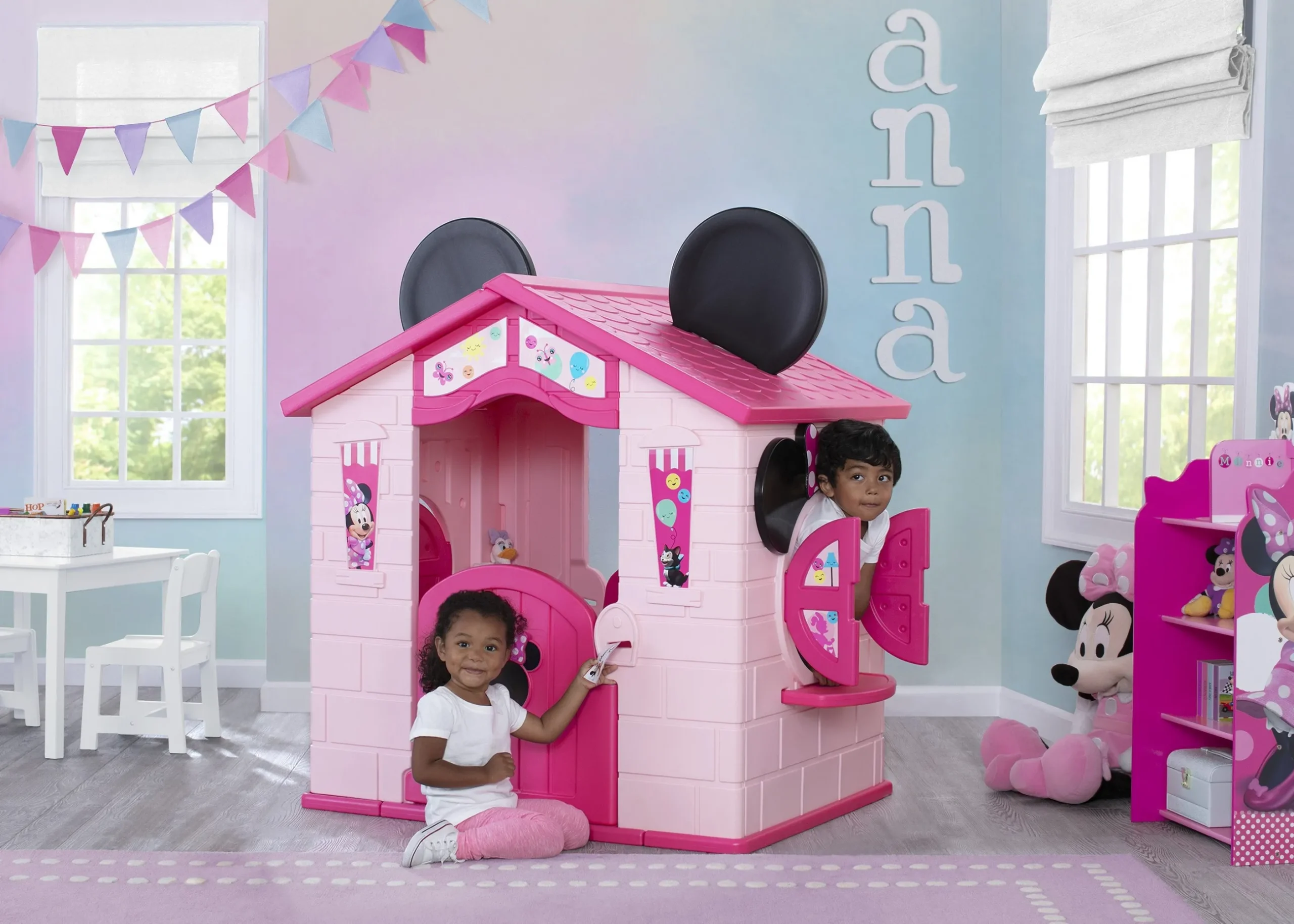Shop By Character|Shop By Character*Delta Children Minnie Mouse Plastic Indoor/Outdoor Playhouse with Easy Assembly
