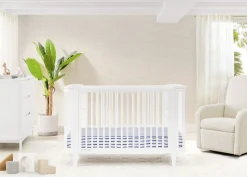 Baby Cribs*Delta Children Noah 4-in-1 Convertible Crib Bianca White (130)