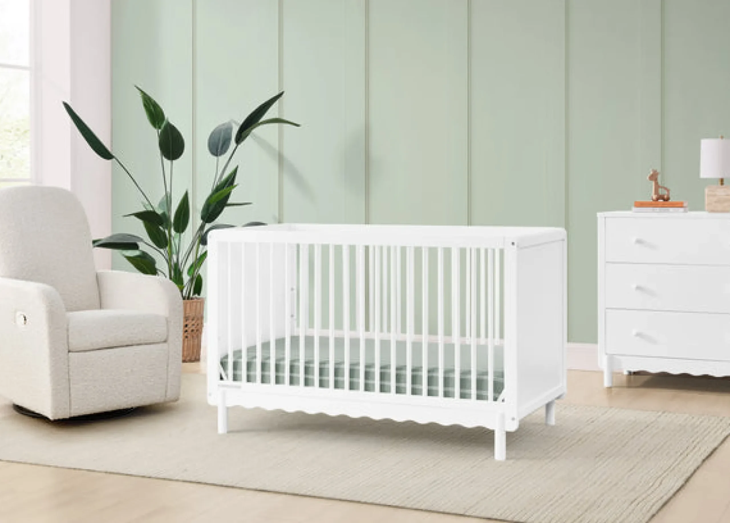 Baby Cribs*Delta Children William 4-in-1 Convertible Crib - Greenguard Gold Certified Bianca White (130)
